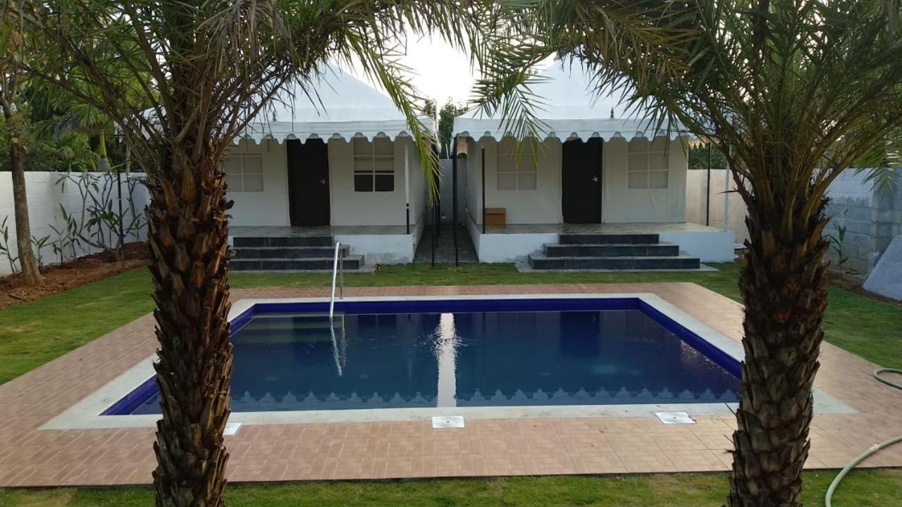 Hotel 16 Bedouin Hosūr Exterior foto